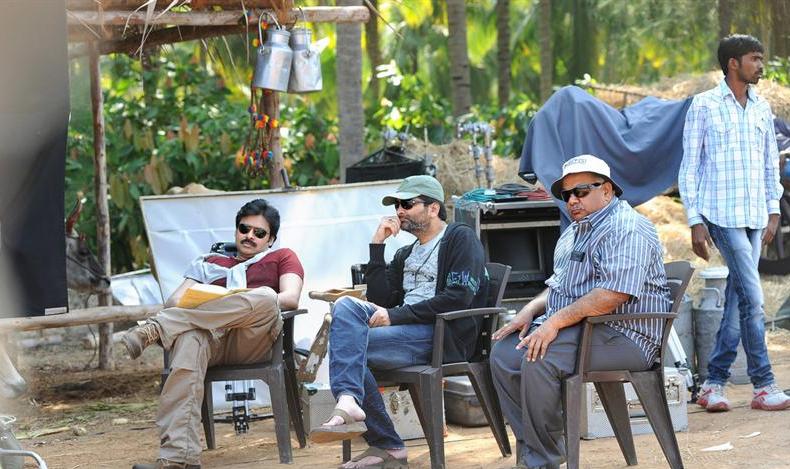 Attarintiki daredi 2025 pawan kalyan footwear